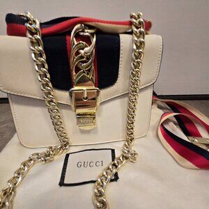 GUCCI Mini Sylvie Chain Shoulder Bag